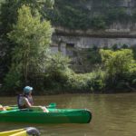 Falaises de La Roque St Charistophe depuis la Vezere en canoe